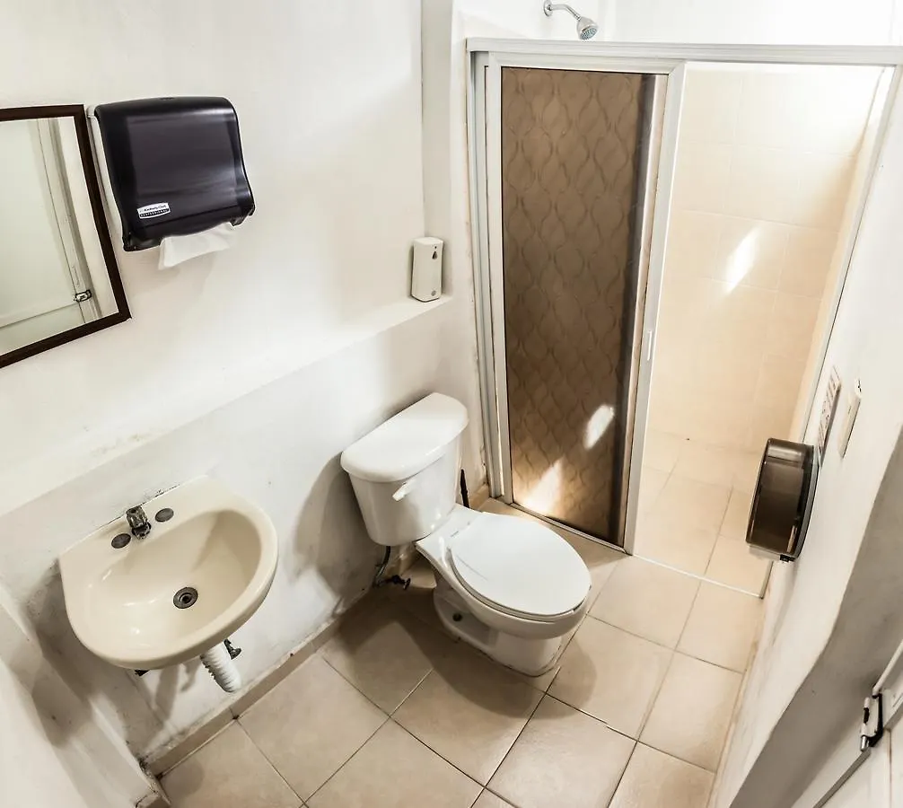 بلايا ديل كارمن Hostel Rio Playa بيت ضيافة